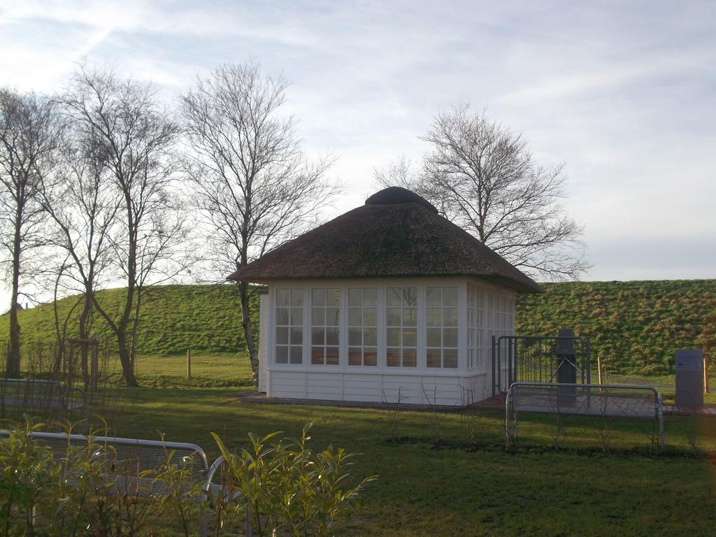 Ferienhaeuser Dornumersiel Luaran gambar
